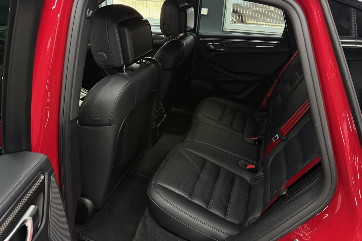 Ponuka vozidiel / Porsche Macan S 3.0 4x4 - video Ponuka vozidiel / Porsche Macan S 3.0 4x4 - video