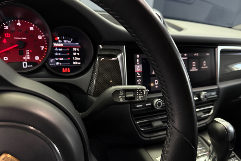 Ponuka vozidiel / Porsche Macan S 3.0 4x4 - video Ponuka vozidiel / Porsche Macan S 3.0 4x4 - video