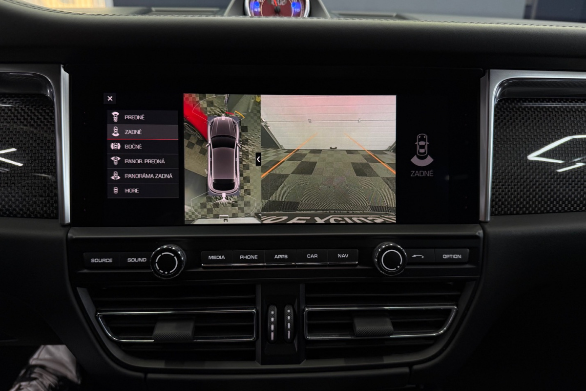 Ponuka vozidiel / Porsche Macan S 3.0 4x4 - video