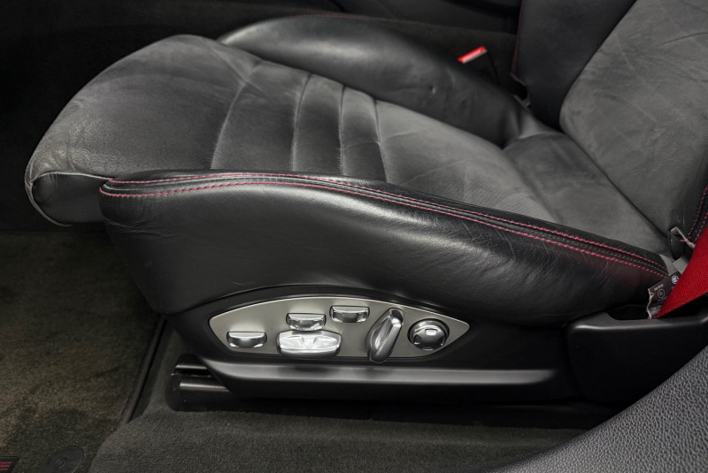 Ponuka vozidiel / Porsche Panamera GTS 4.8 PDK 4x4 - video Ponuka vozidiel / Porsche Panamera GTS 4.8 PDK 4x4 - video