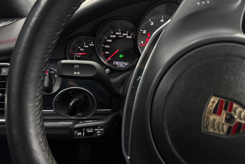  Ponuka vozidiel / Porsche Panamera GTS 4.8 PDK 4x4 - video