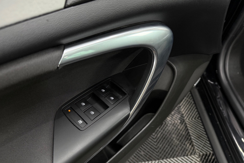  Ponuka vozidiel / Opel Insignia ST 1.6 CDTI 136k S S Innovation AT6 - video