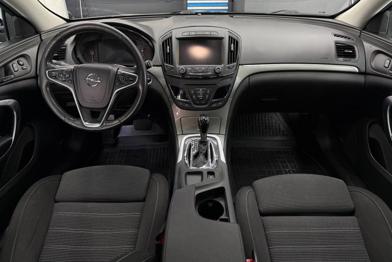 Ponuka vozidiel / Opel Insignia ST 1.6 CDTI 136k S S Innovation AT6 - video Ponuka vozidiel / Opel Insignia ST 1.6 CDTI 136k S S Innovation AT6 - video