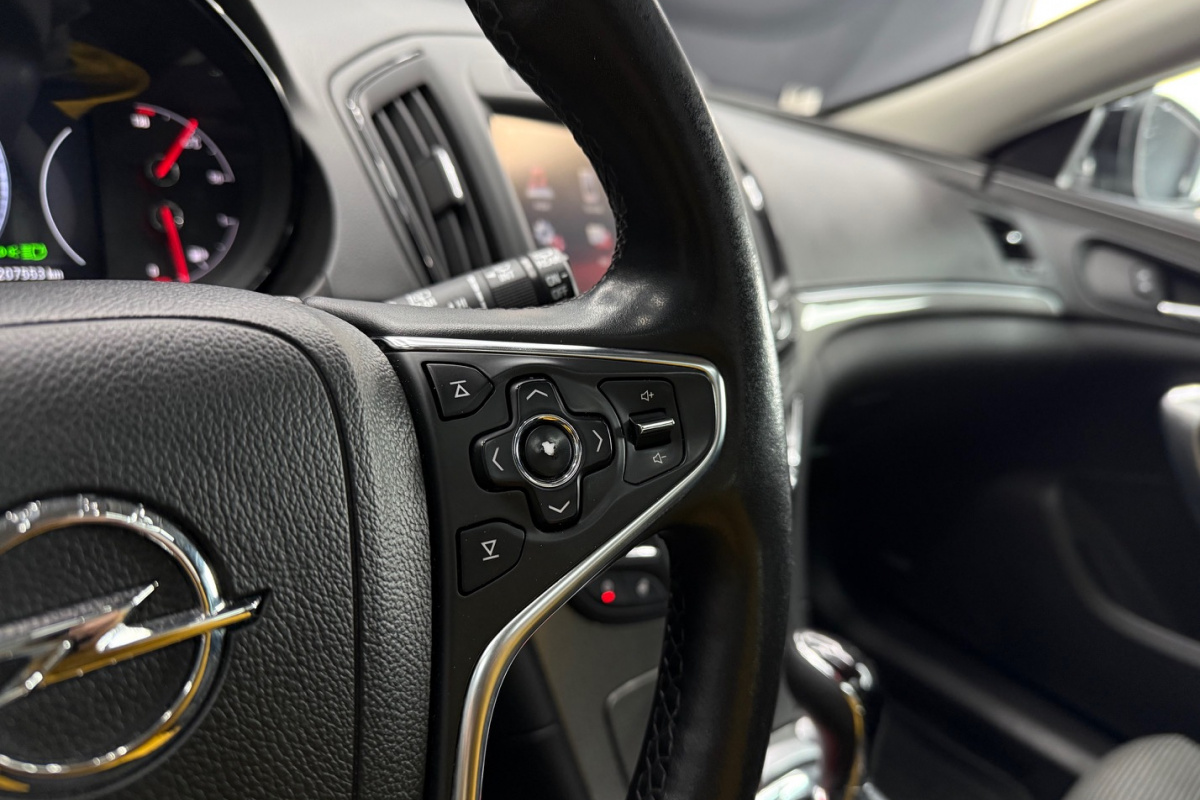 Ponuka vozidiel / Opel Insignia ST 1.6 CDTI 136k S S Innovation AT6 - video Ponuka vozidiel / Opel Insignia ST 1.6 CDTI 136k S S Innovation AT6 - video