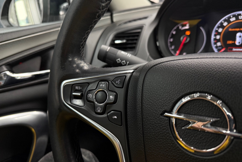  Ponuka vozidiel / Opel Insignia ST 1.6 CDTI 136k S S Innovation AT6 - video