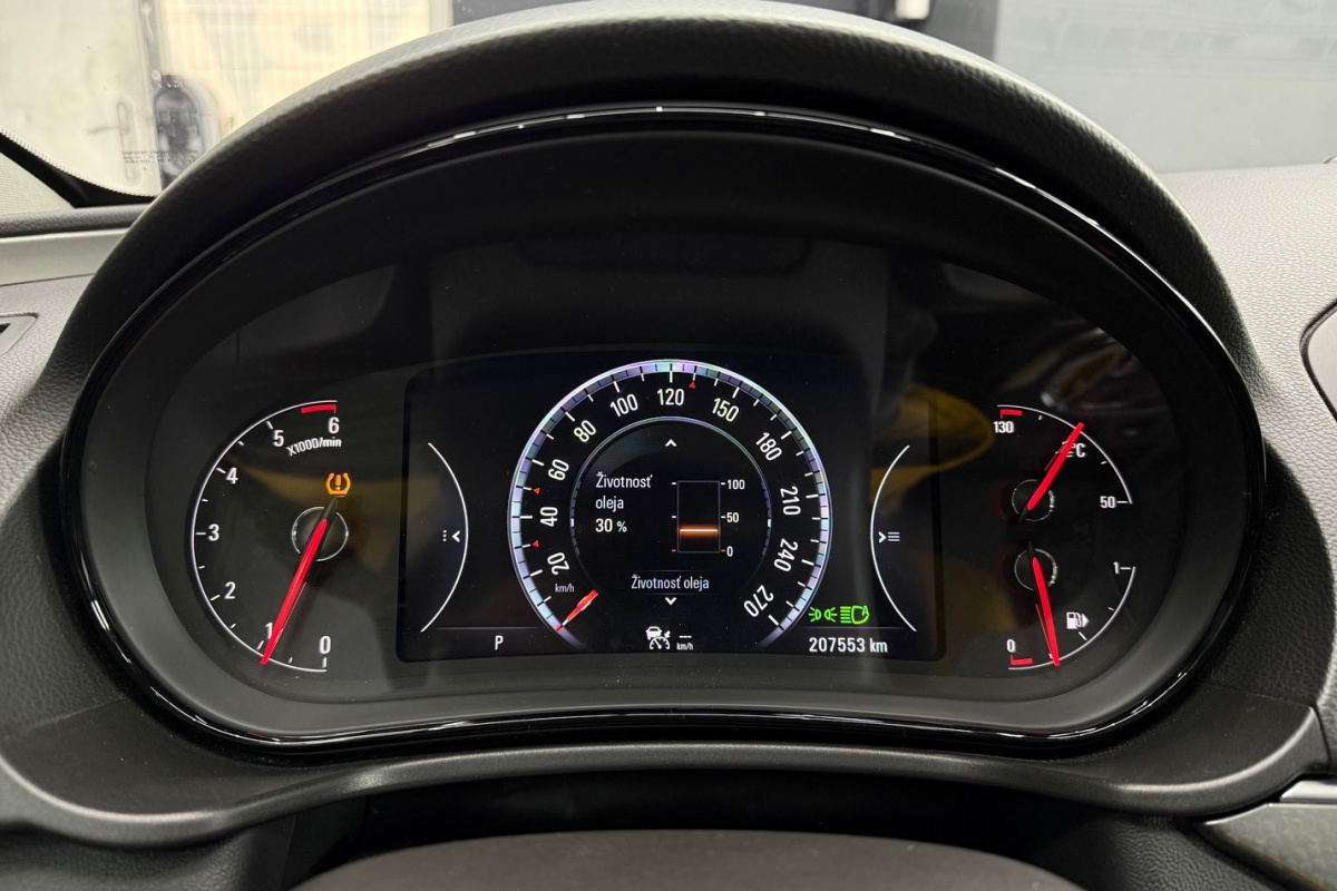 Ponuka vozidiel / Opel Insignia ST 1.6 CDTI 136k S S Innovation AT6 - video Ponuka vozidiel / Opel Insignia ST 1.6 CDTI 136k S S Innovation AT6 - video