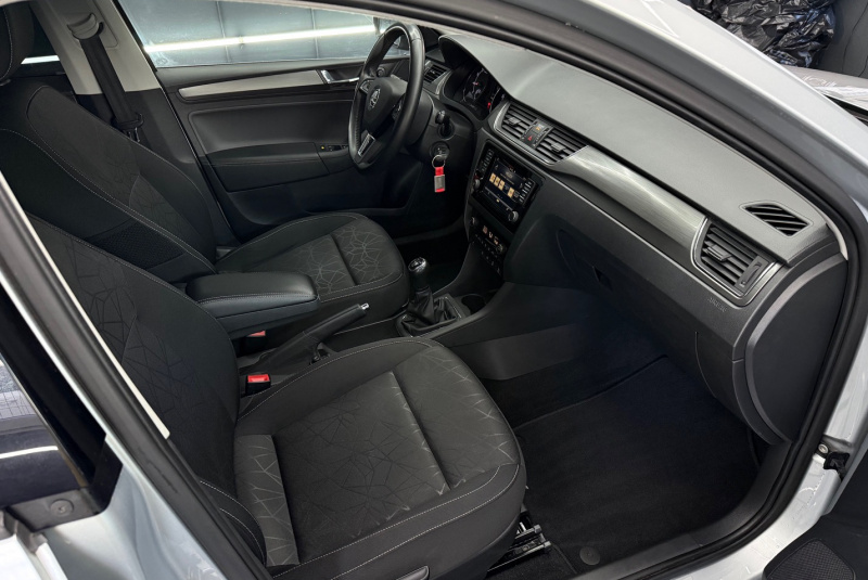 Ponuka vozidiel / Škoda Rapid 1.0 TSI Ambition - video Ponuka vozidiel / Škoda Rapid 1.0 TSI Ambition - video