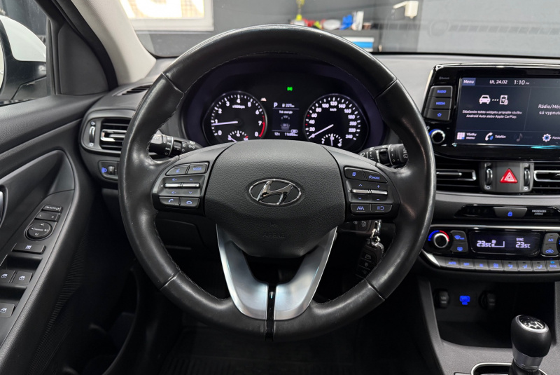  Ponuka vozidiel / Hyundai i30 CW 1.5 T-GDi mHEV Family DCT - video