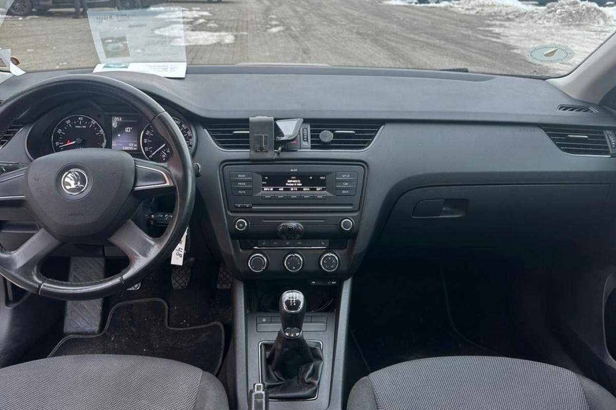 Ponuka vozidiel / Škoda Octavia 1.6 TDI CR DPF Ambiente - video Ponuka vozidiel / Škoda Octavia 1.6 TDI CR DPF Ambiente - video