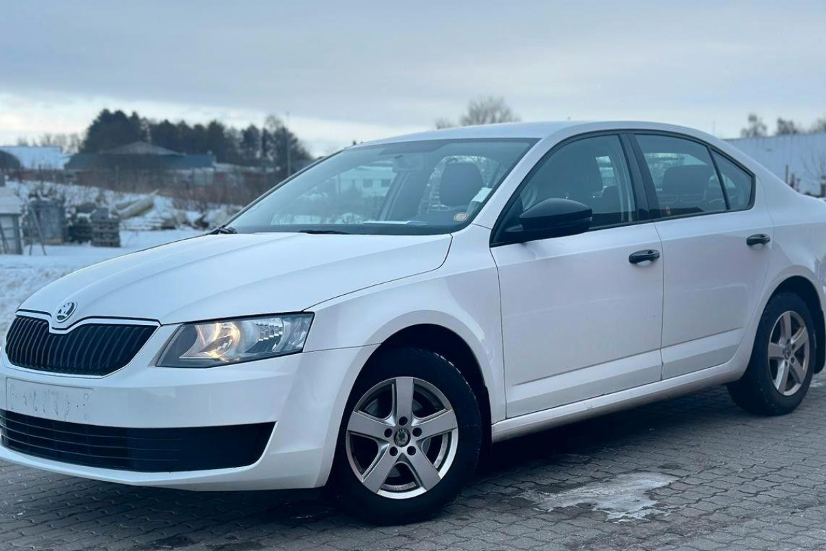 Ponuka vozidiel / Škoda Octavia 1.6 TDI CR DPF Ambiente - video Ponuka vozidiel / Škoda Octavia 1.6 TDI CR DPF Ambiente - video