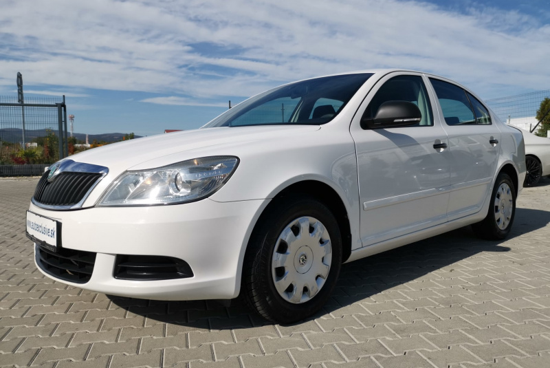 Ponuka vozidiel / Škoda Octavia 1.6 MPI Family - video Ponuka vozidiel / Škoda Octavia 1.6 MPI Family - video