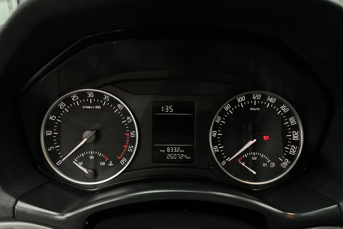 Ponuka vozidiel / Škoda Octavia 1.6 MPI Family - video Ponuka vozidiel / Škoda Octavia 1.6 MPI Family - video