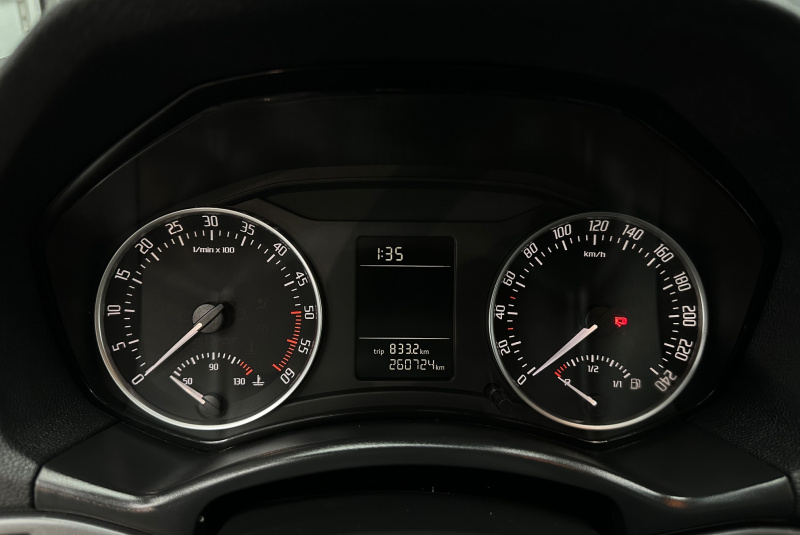 Ponuka vozidiel / Škoda Octavia 1.6 MPI Family - video Ponuka vozidiel / Škoda Octavia 1.6 MPI Family - video