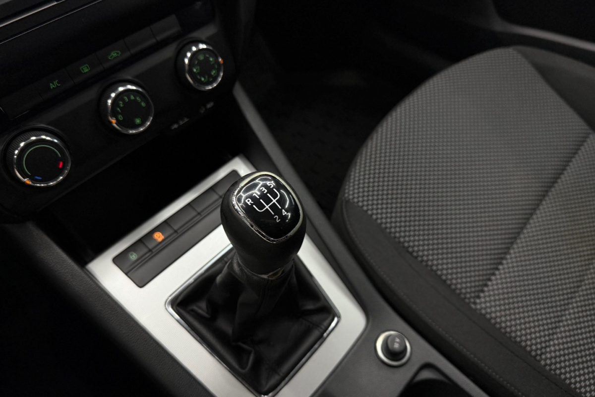 Ponuka vozidiel / Škoda Octavia 1.6 TDI CR DPF Ambiente - video Ponuka vozidiel / Škoda Octavia 1.6 TDI CR DPF Ambiente - video