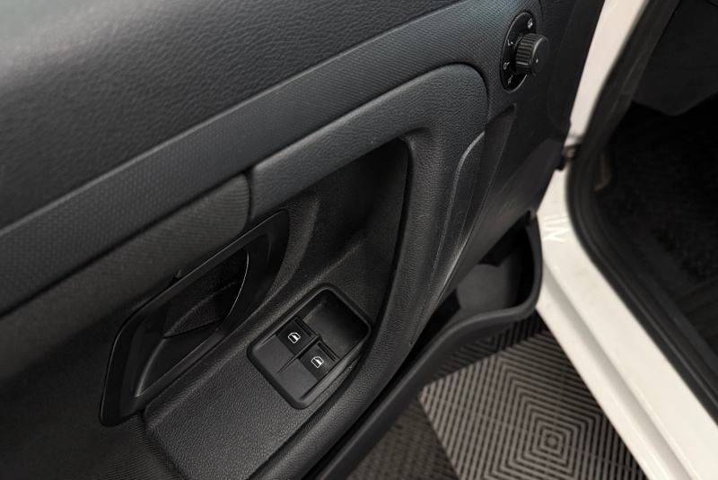  Ponuka vozidiel / Škoda Roomster 1.2 TSI Ambition - video