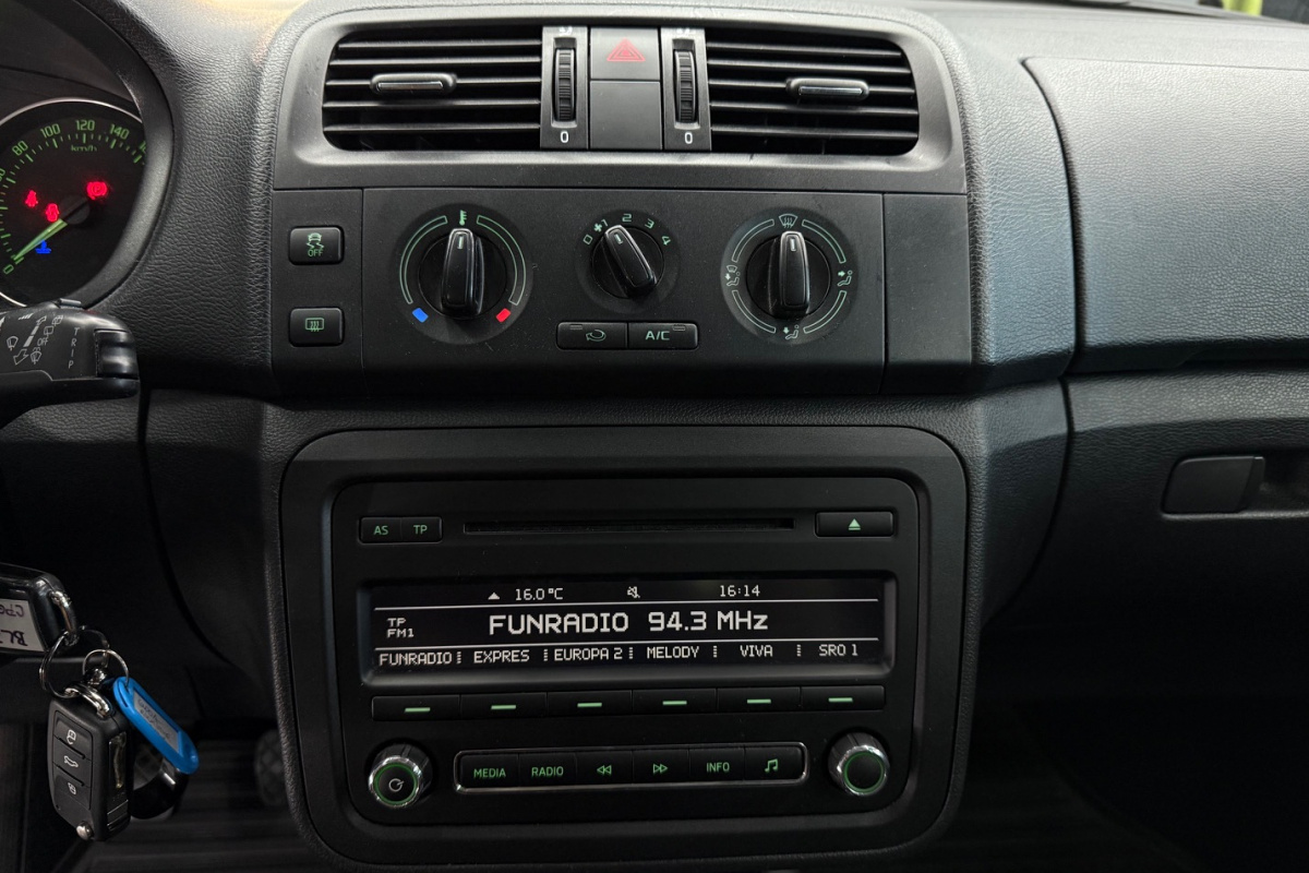 Ponuka vozidiel / Škoda Roomster 1.2 TSI Ambition - video