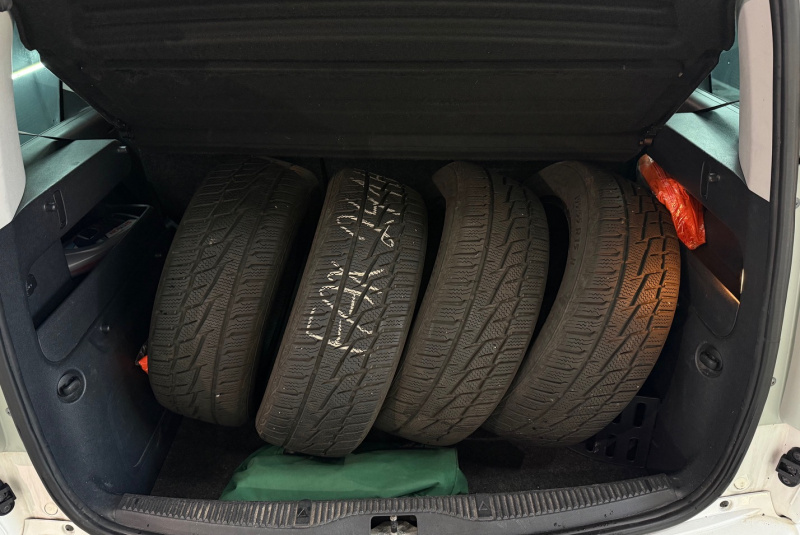  Ponuka vozidiel / Škoda Roomster 1.2 TSI Ambition - video