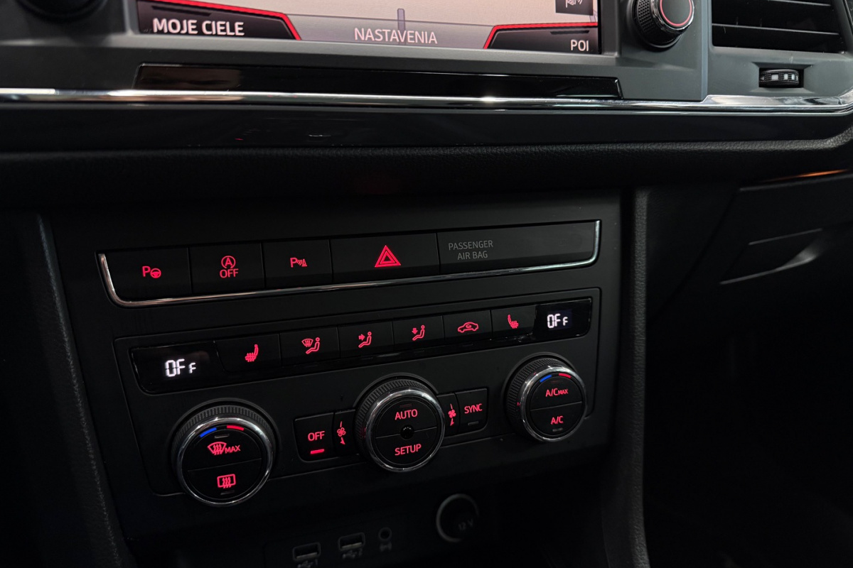 Ponuka vozidiel / Seat Ateca 1.6 TDI 115 Style DSG - video