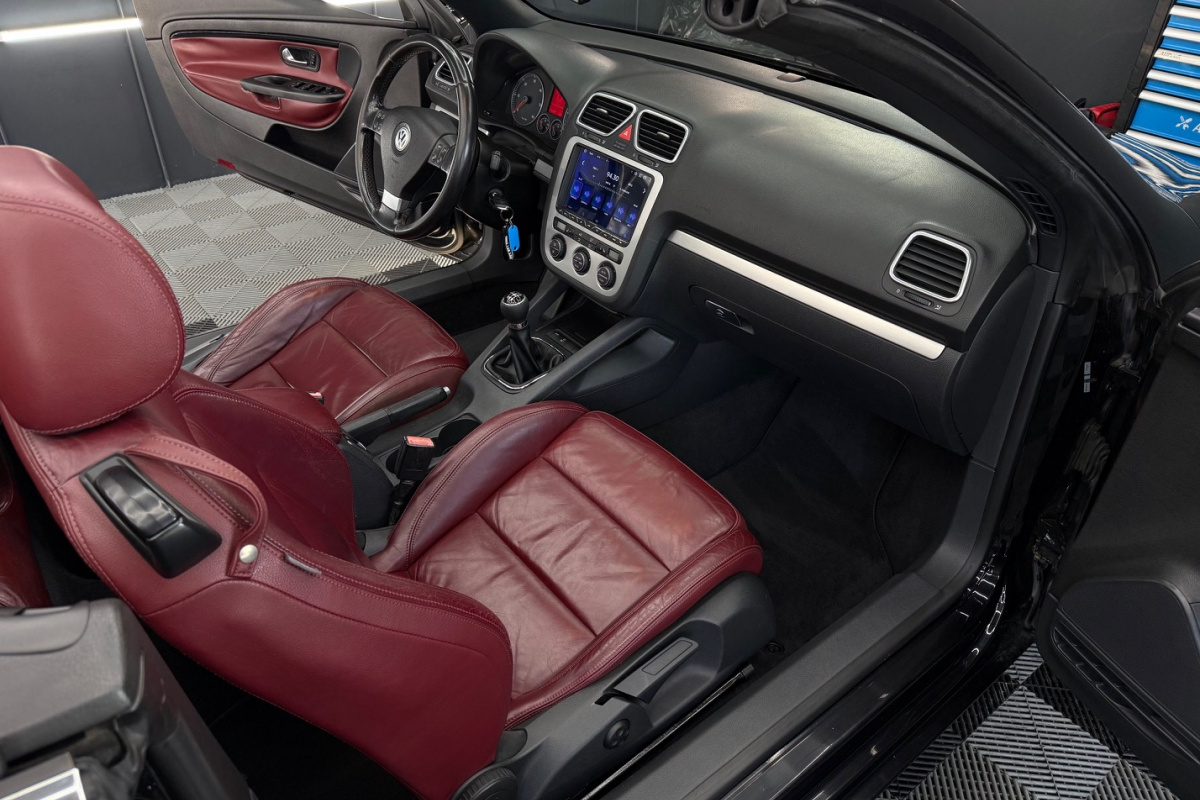 Ponuka vozidiel / Volkswagen Eos 2.0 TDI - video