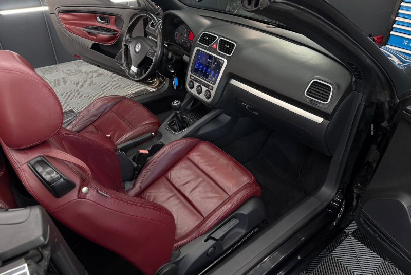  Ponuka vozidiel / Volkswagen Eos 2.0 TDI - video