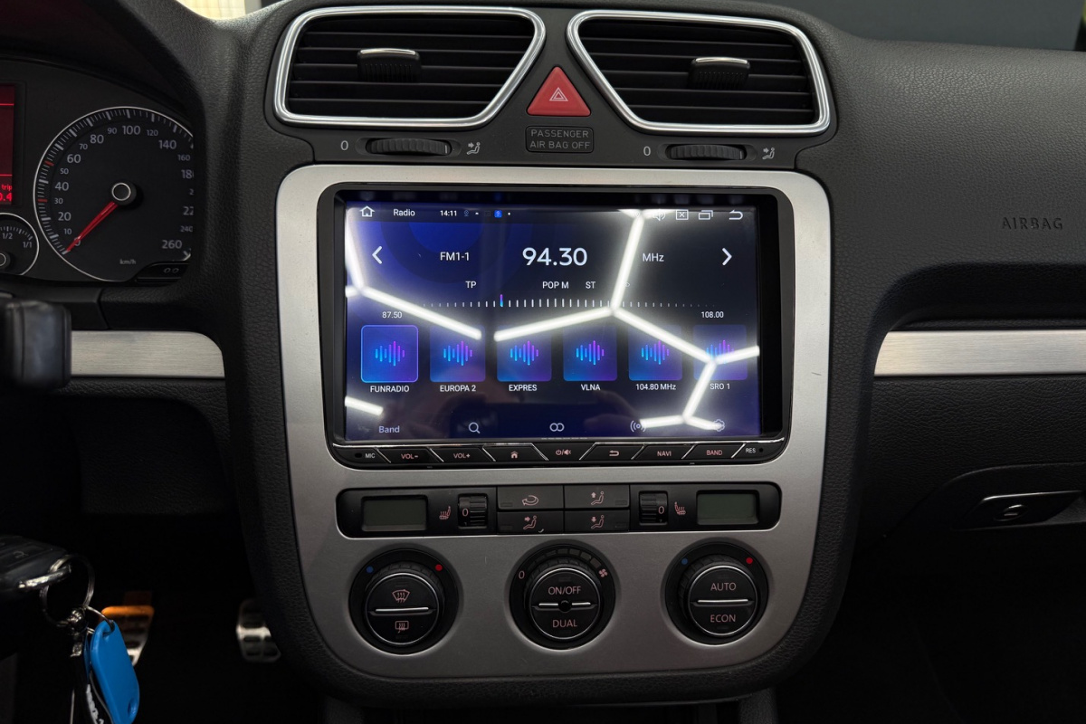 Ponuka vozidiel / Volkswagen Eos 2.0 TDI - video