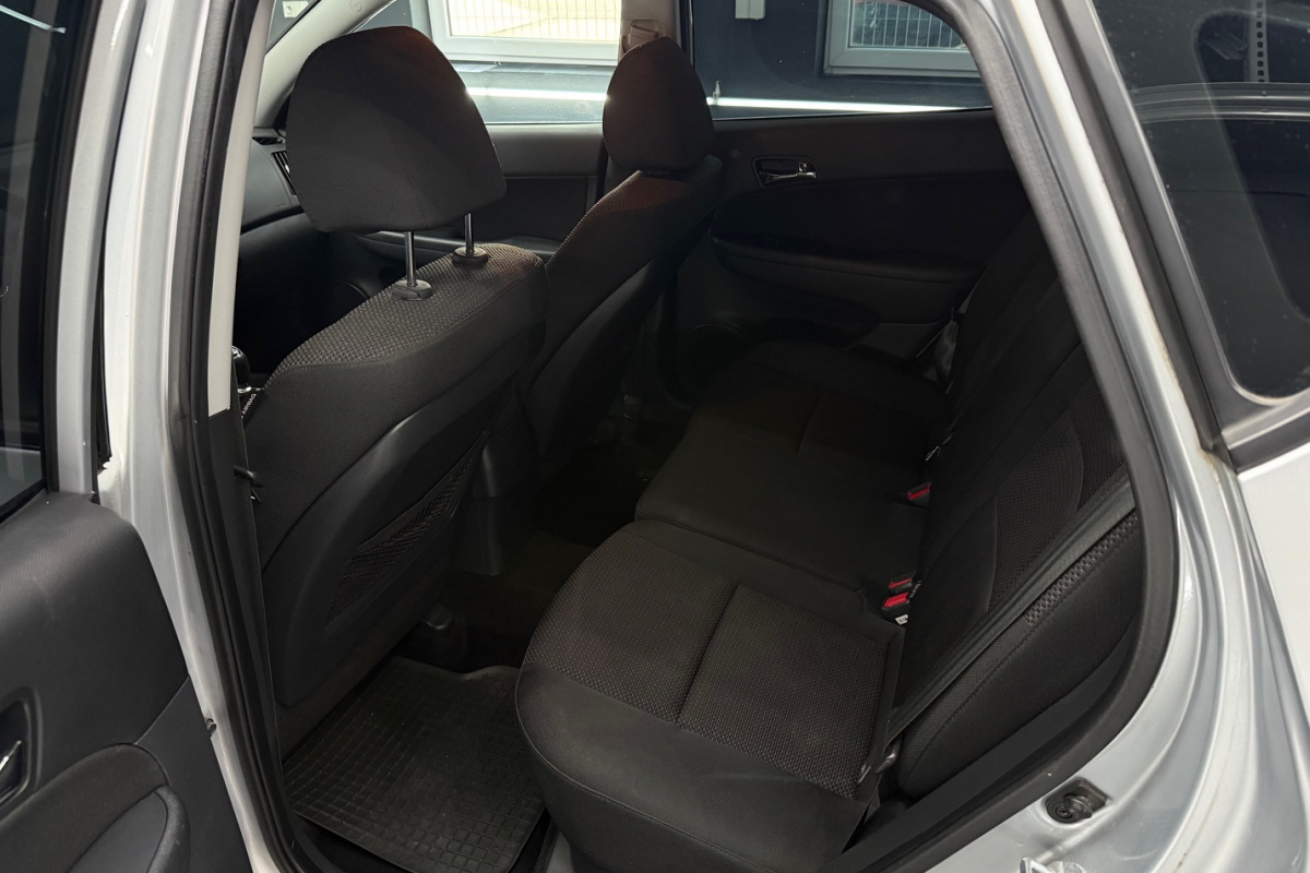 Ponuka vozidiel / Hyundai i30 1.6 CRDi VGT Style - video