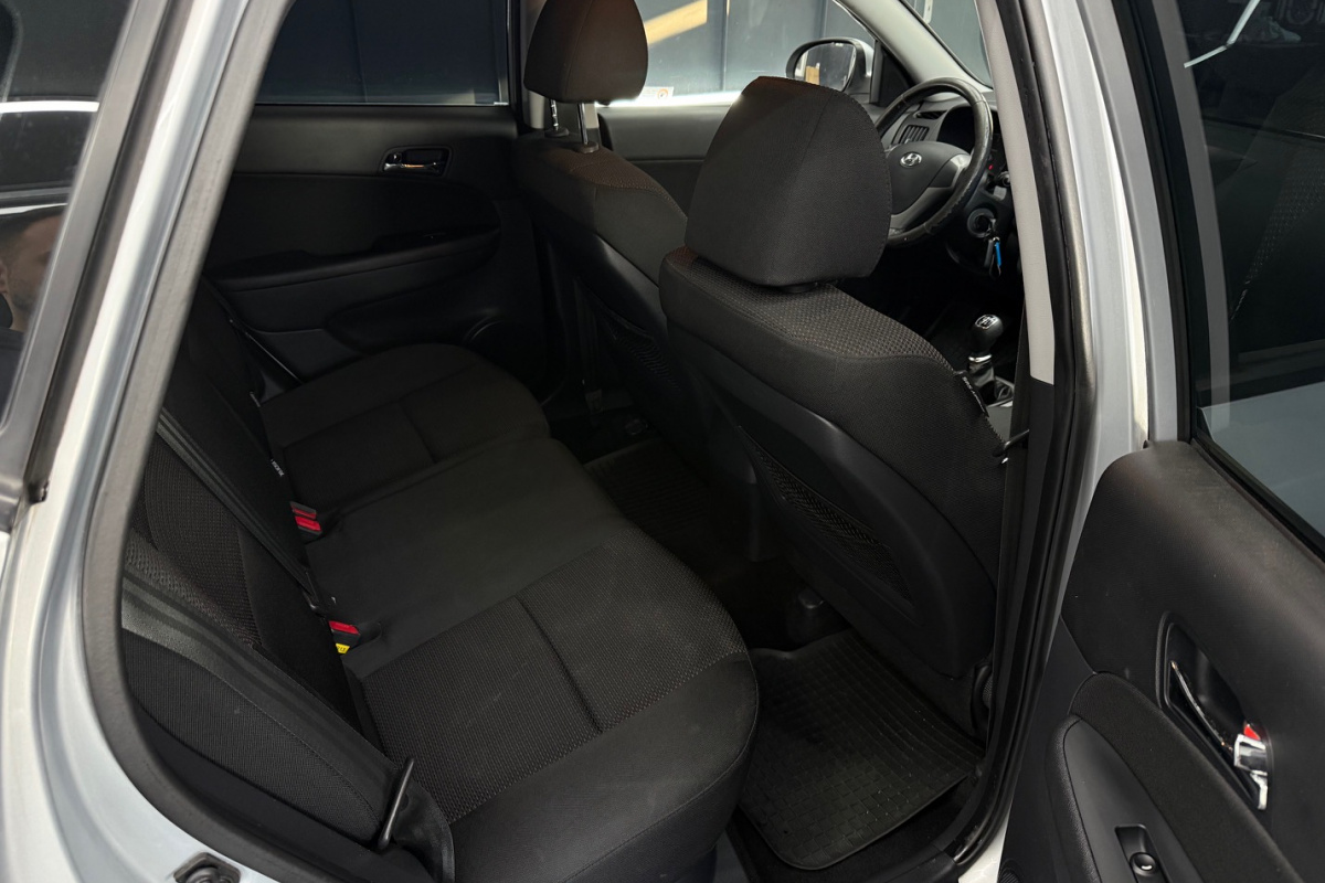 Ponuka vozidiel / Hyundai i30 1.6 CRDi VGT Style - video