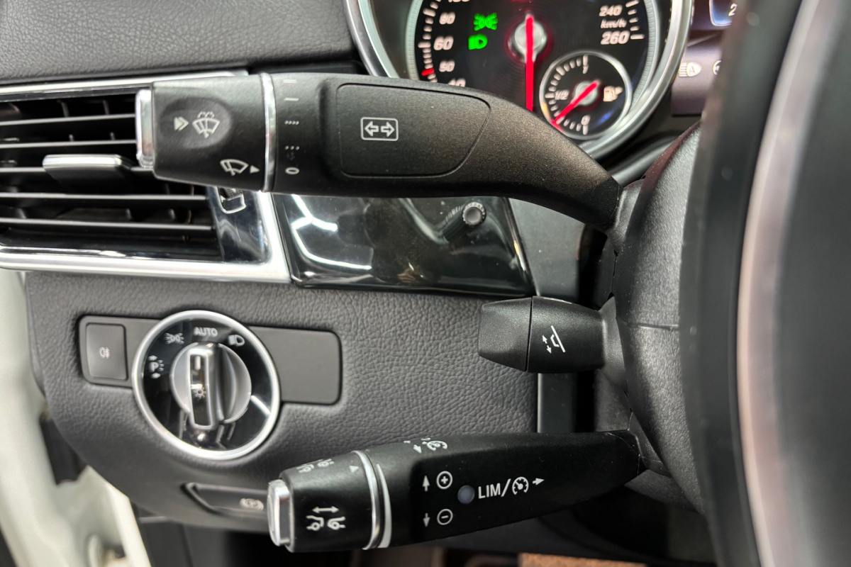 Ponuka vozidiel / Mercedes-Benz GLE Kupé 350d 4matic A/T - video