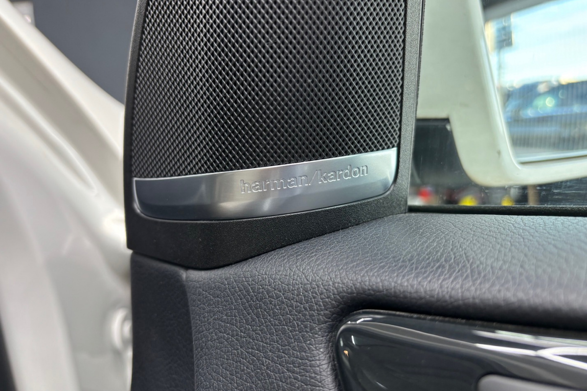 Ponuka vozidiel / Mercedes-Benz GLE Kupé 350d 4matic A/T - video Ponuka vozidiel / Mercedes-Benz GLE Kupé 350d 4matic A/T - video