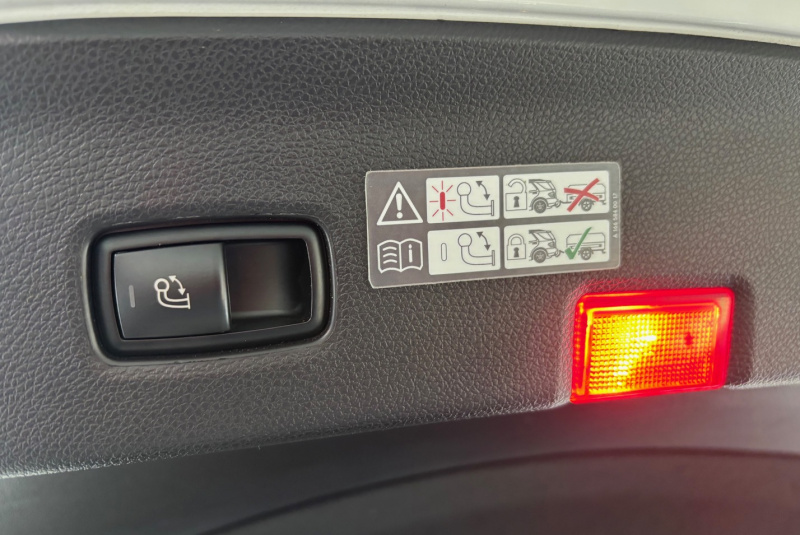  Ponuka vozidiel / Mercedes-Benz GLE Kupé 350d 4matic A/T - video