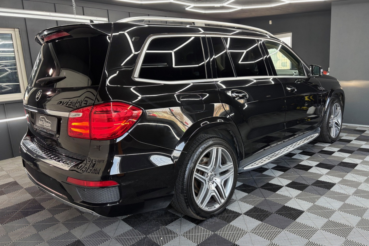 Ponuka vozidiel / Mercedes-Benz GL 350 CDI BlueTEC 4MATIC - video