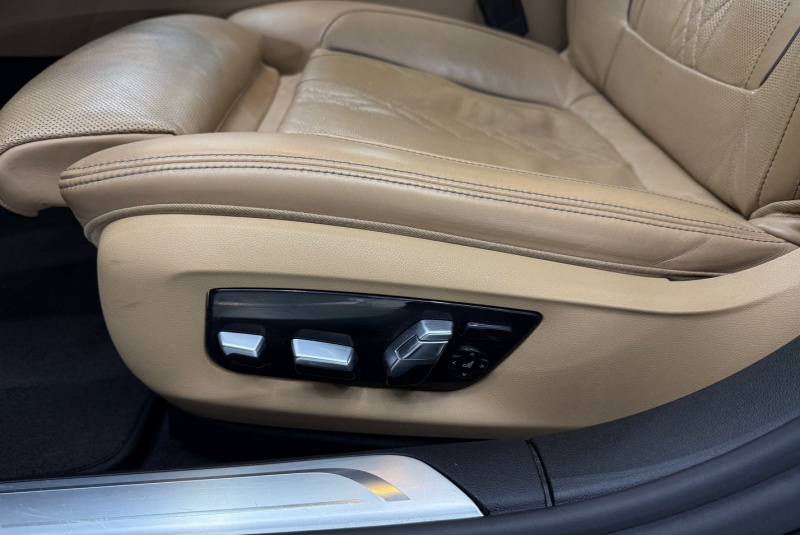  Ponuka vozidiel / BMW Rad 7 730d xDrive A/T - video