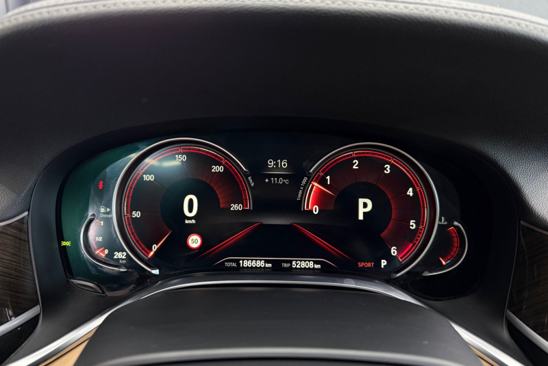  Ponuka vozidiel / BMW Rad 7 730d xDrive A/T - video