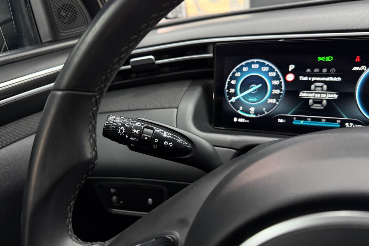 Ponuka vozidiel / Hyundai Tucson 1.6 CRDi 136 Style A/T - video