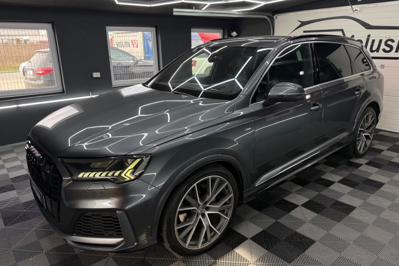  Ponuka vozidiel / Audi Q7 50 TDI QUATTRO TIPTRONIC S-LINE - video