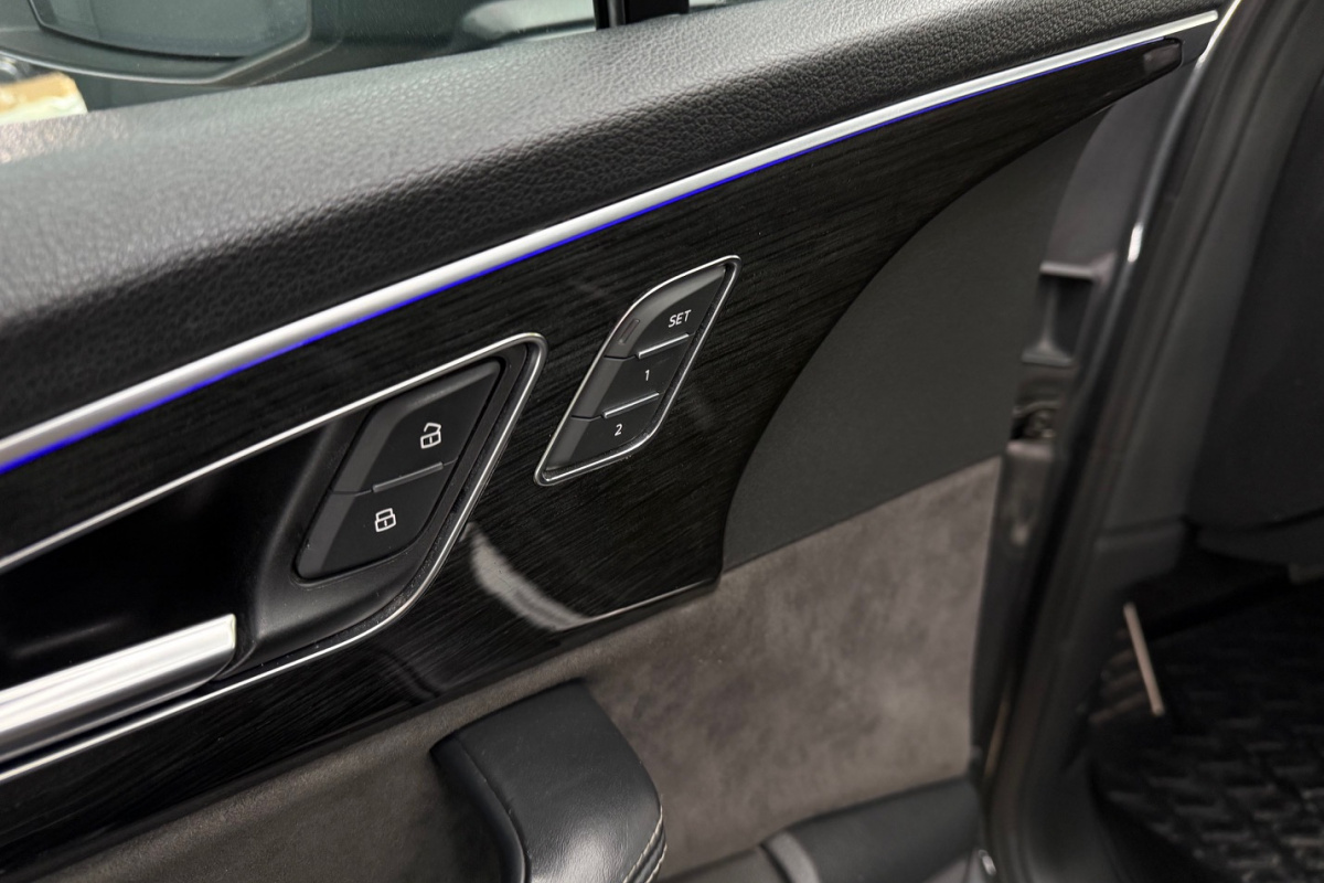 Ponuka vozidiel / Audi Q7 50 TDI QUATTRO TIPTRONIC S-LINE - video