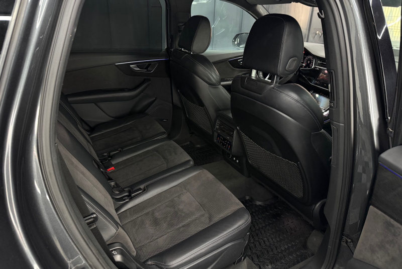 Ponuka vozidiel / Audi Q7 50 TDI QUATTRO TIPTRONIC S-LINE - video Ponuka vozidiel / Audi Q7 50 TDI QUATTRO TIPTRONIC S-LINE - video