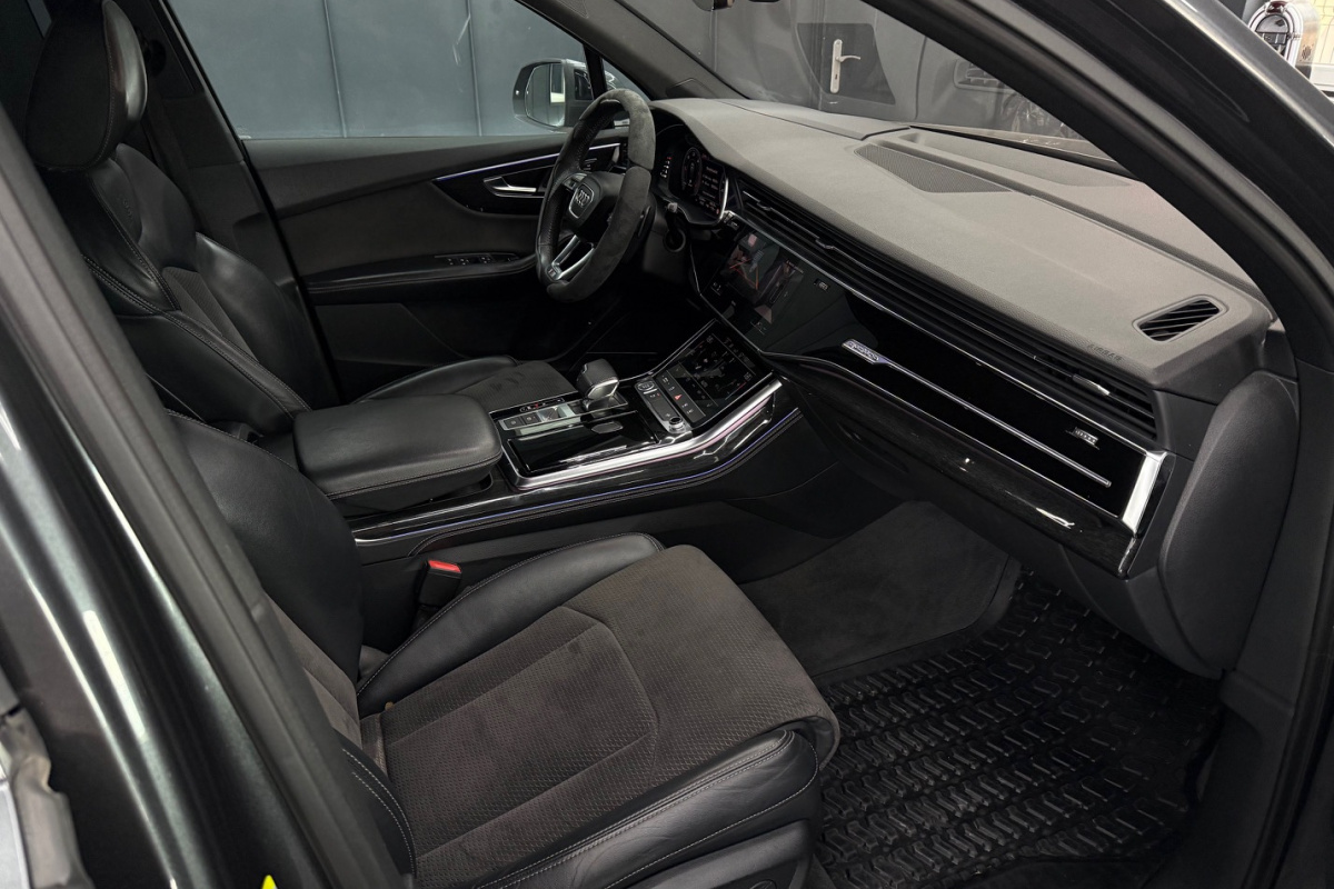 Ponuka vozidiel / Audi Q7 50 TDI QUATTRO TIPTRONIC S-LINE - video