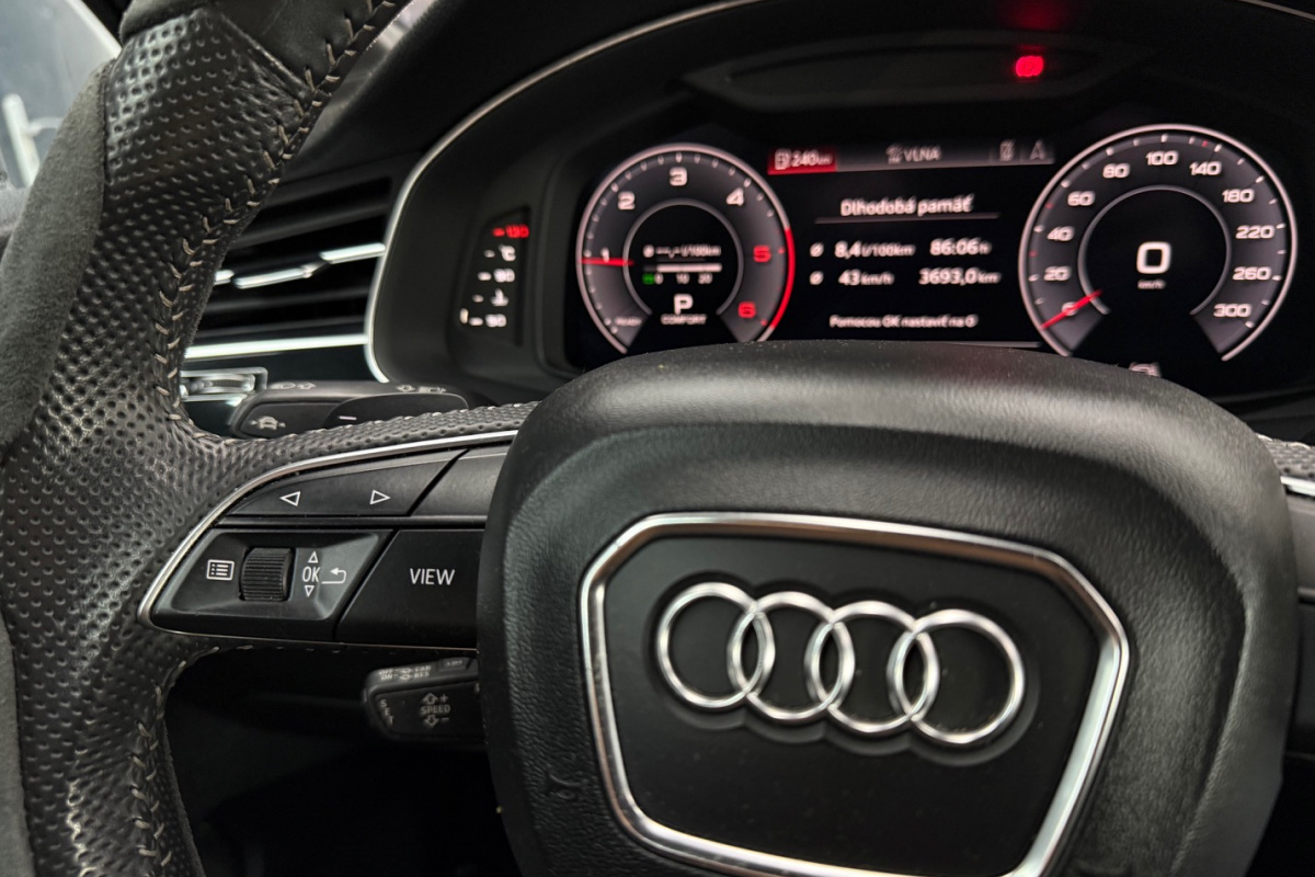 Ponuka vozidiel / Audi Q7 50 TDI QUATTRO TIPTRONIC S-LINE - video Ponuka vozidiel / Audi Q7 50 TDI QUATTRO TIPTRONIC S-LINE - video