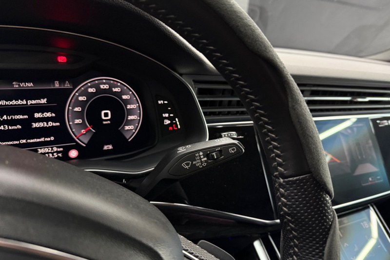  Ponuka vozidiel / Audi Q7 50 TDI QUATTRO TIPTRONIC S-LINE - video