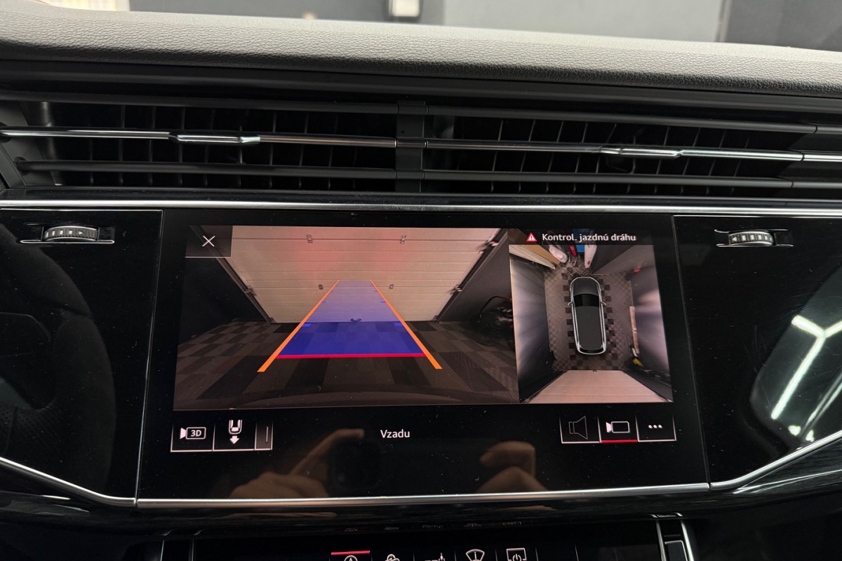 Ponuka vozidiel / Audi Q7 50 TDI QUATTRO TIPTRONIC S-LINE - video