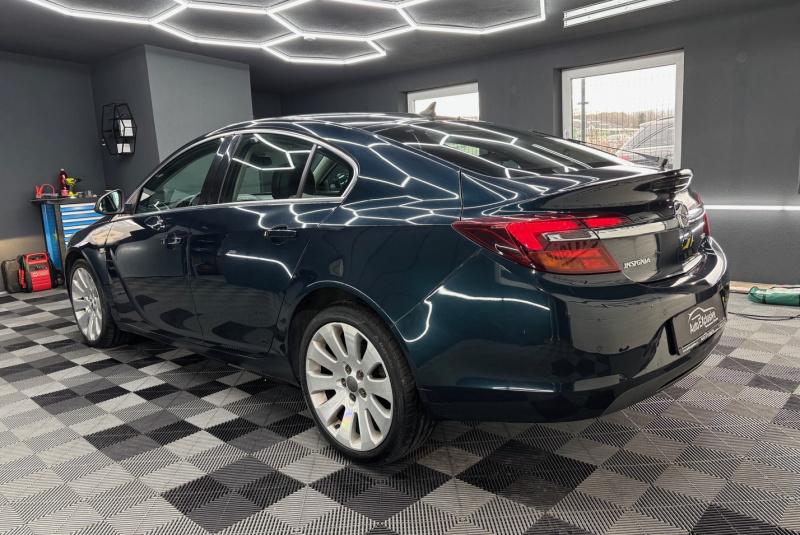  Ponuka vozidiel / Opel Insignia 2.0 CDTI 130k Cosmo AT6 - video