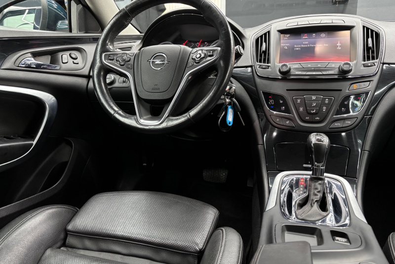 Ponuka vozidiel / Opel Insignia 2.0 CDTI 130k Cosmo AT6 - video Ponuka vozidiel / Opel Insignia 2.0 CDTI 130k Cosmo AT6 - video