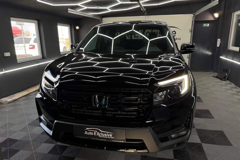  Ponuka vozidiel / Honda Ridgeline 3.5 Black Edition Double Cab 4x4 A/T - video