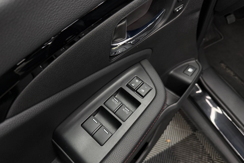 Ponuka vozidiel / Honda Ridgeline 3.5 Black Edition Double Cab 4x4 A/T - video Ponuka vozidiel / Honda Ridgeline 3.5 Black Edition Double Cab 4x4 A/T - video