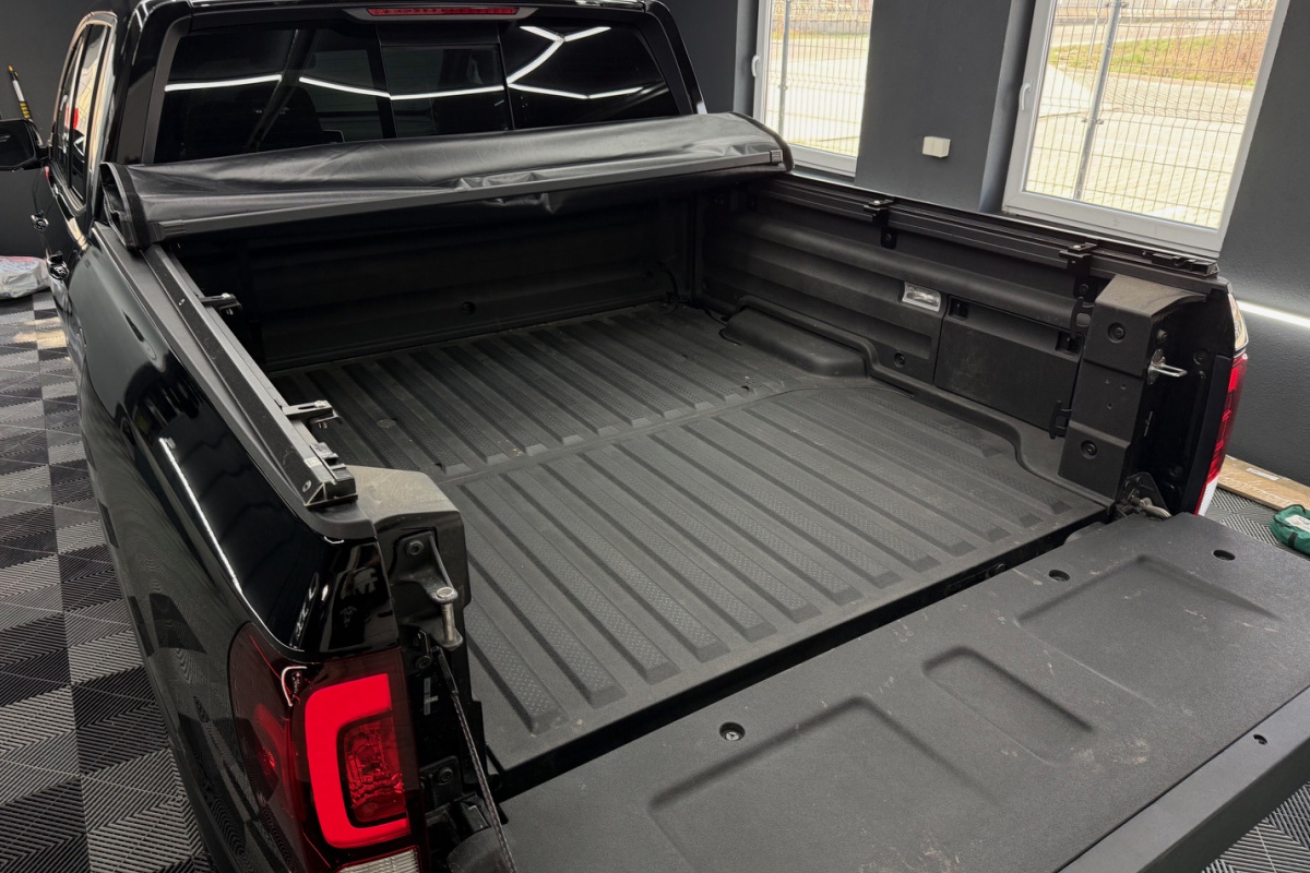 Ponuka vozidiel / Honda Ridgeline 3.5 Black Edition Double Cab 4x4 A/T - video Ponuka vozidiel / Honda Ridgeline 3.5 Black Edition Double Cab 4x4 A/T - video