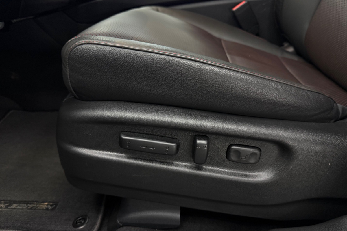 Ponuka vozidiel / Honda Ridgeline 3.5 Black Edition Double Cab 4x4 A/T - video Ponuka vozidiel / Honda Ridgeline 3.5 Black Edition Double Cab 4x4 A/T - video