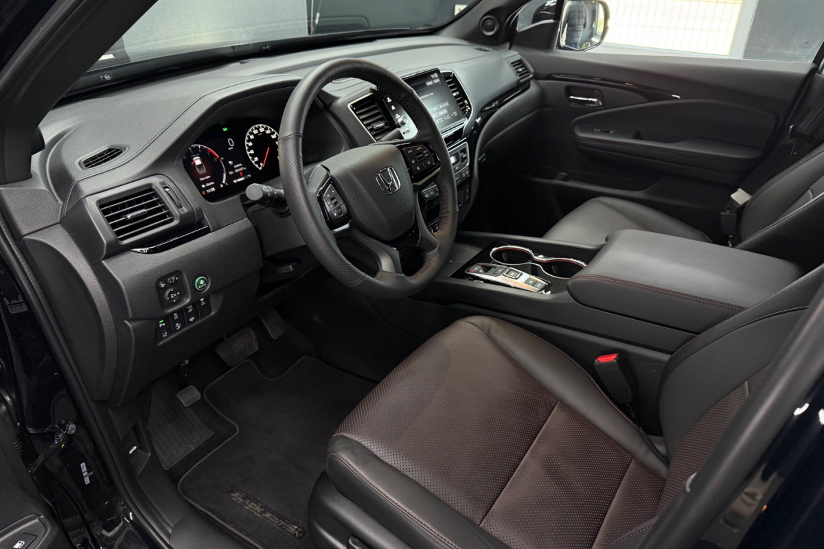 Ponuka vozidiel / Honda Ridgeline 3.5 Black Edition Double Cab 4x4 A/T - video Ponuka vozidiel / Honda Ridgeline 3.5 Black Edition Double Cab 4x4 A/T - video