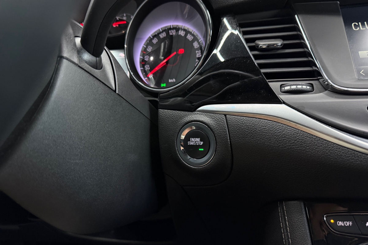 Ponuka vozidiel / Opel Astra 1.6 CDTI Enjoy - video