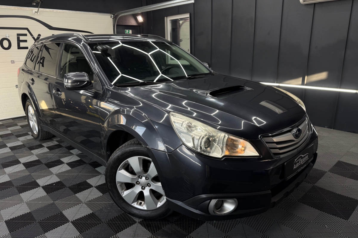 Ponuka vozidiel / Subaru Outback 2.0 D Comfort - video